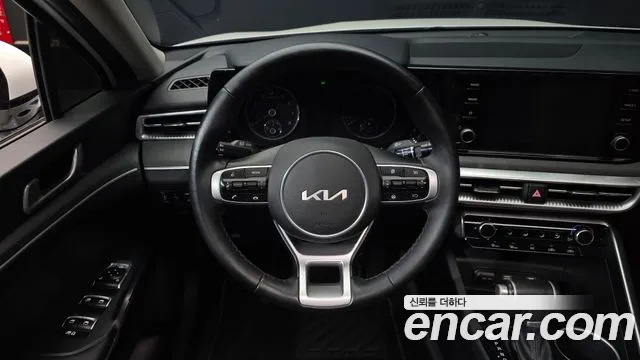 Kia K5 2022 thumb 11