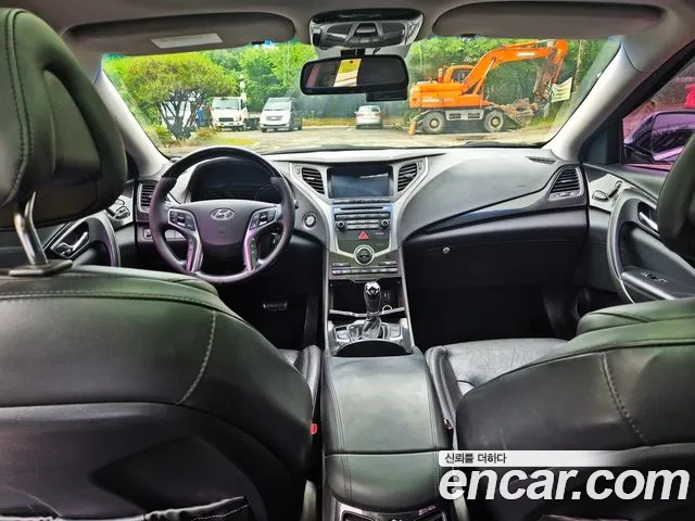Hyundai Grandeur 2015 thumb 12