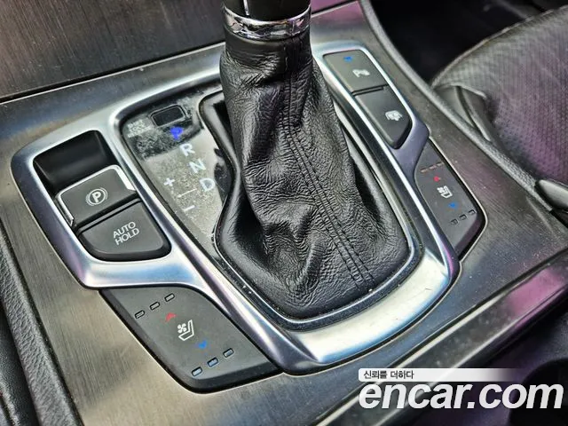 Hyundai Grandeur 2015 thumb 4