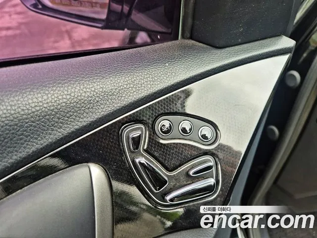 Hyundai Grandeur 2015 thumb 11