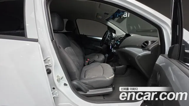 Chevrolet Spark 2014 thumb 12