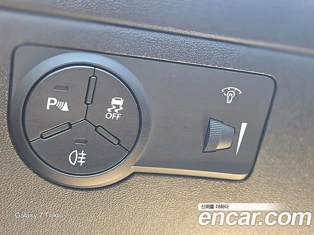 Hyundai Genesis 2014 thumb 11