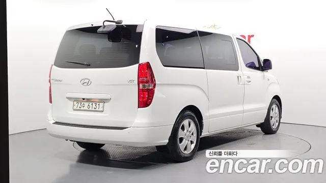 Hyundai Staria 2018 thumb 6