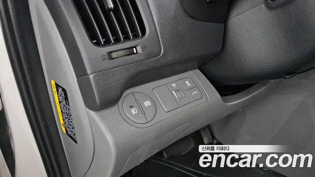 Hyundai Staria 2018 thumb 11