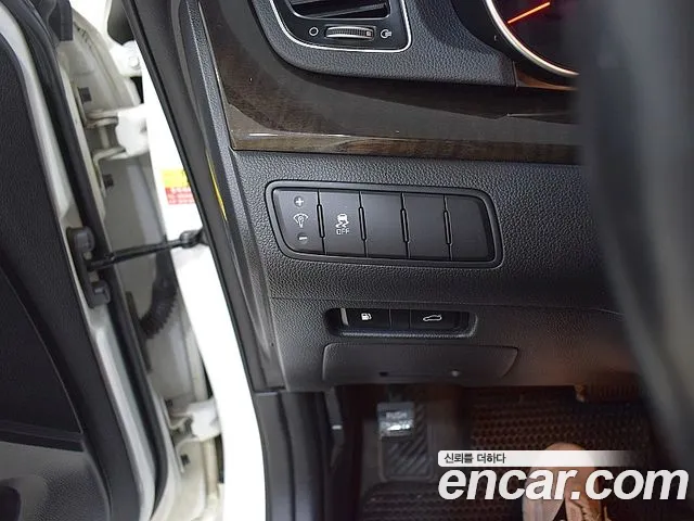Kia K7 2013 thumb 12