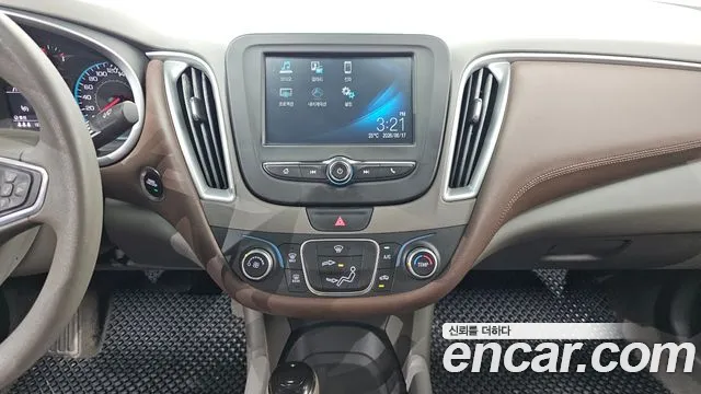 Chevrolet Malibu 2016 thumb 10