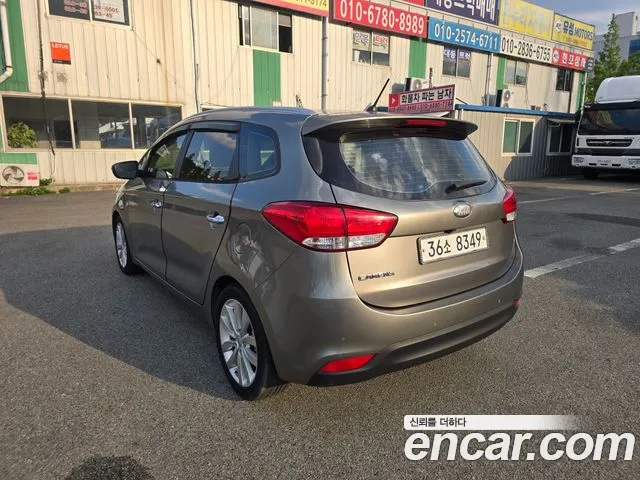 Kia Carens 2013 thumb 4