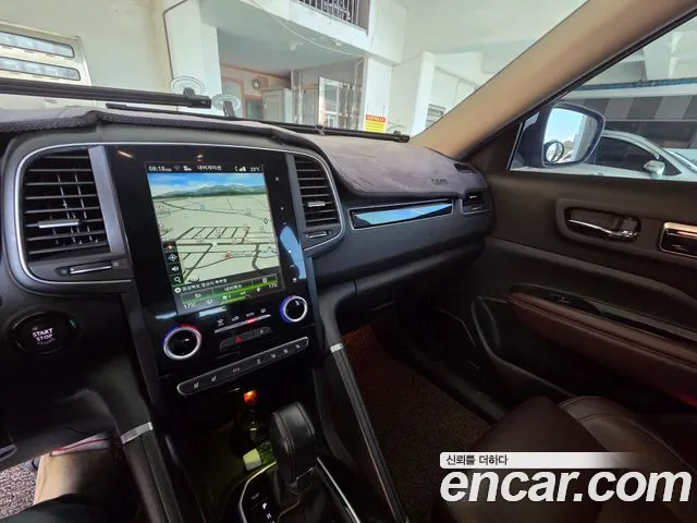 Renault QM6 2016 thumb 8