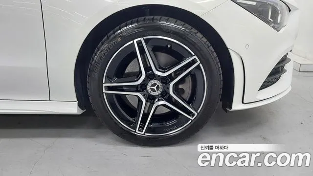 Mercedes-Benz A-Класс 2023 thumb 10