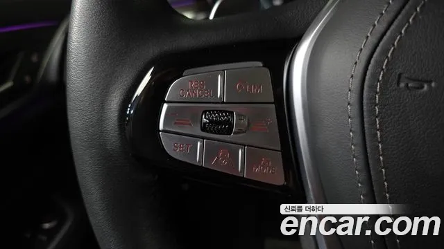 BMW 6 серии Gran Turismo 2022 thumb 5