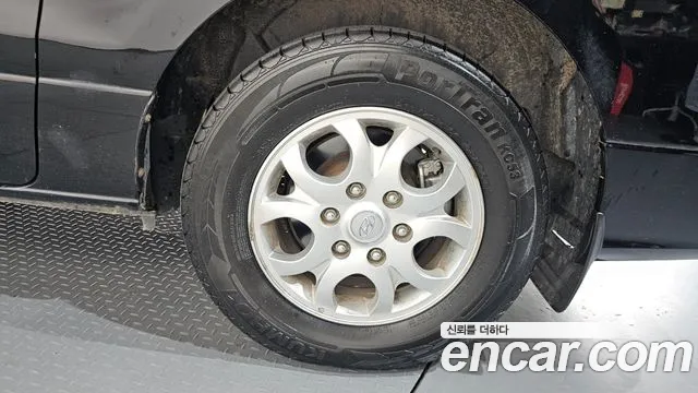 Hyundai Staria 2011 thumb 7