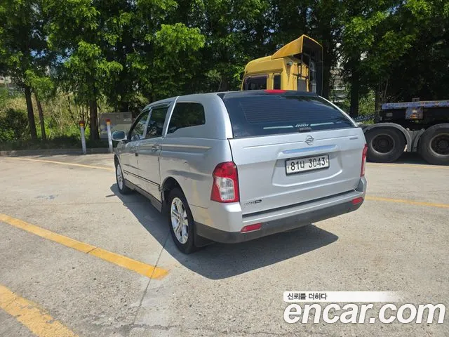 KGM Korando 2013 thumb 3