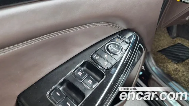 Kia K7 2017 thumb 10