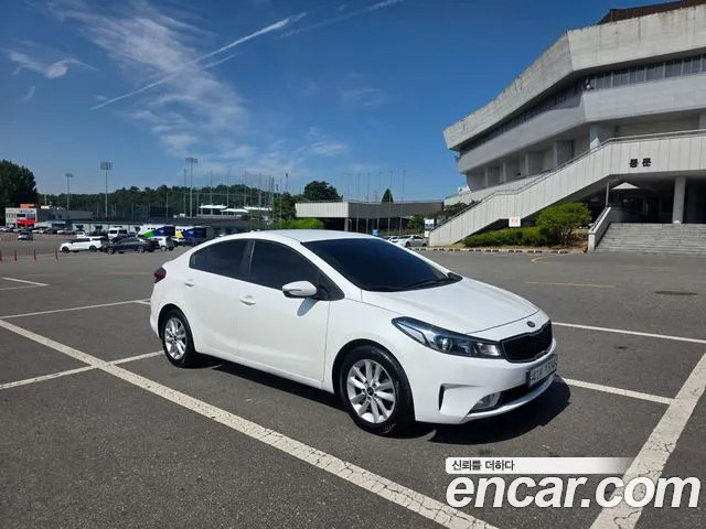 Kia K3 2016 thumb 5