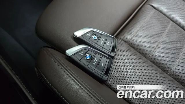 BMW X4 2024 thumb 12