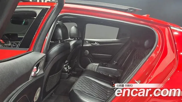 Kia Stinger 2020 thumb 4