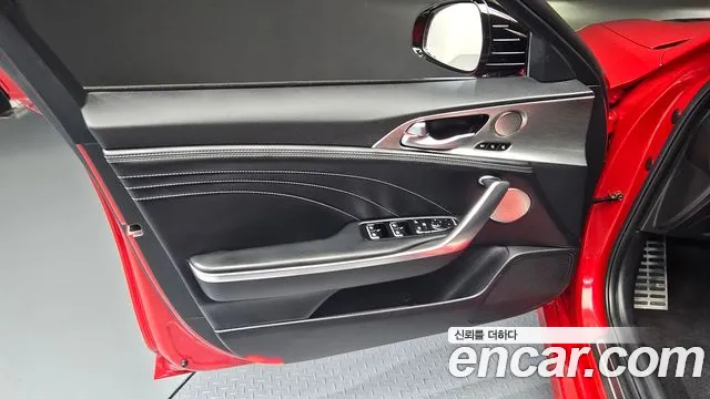Kia Stinger 2020 thumb 2