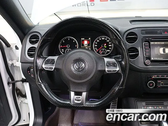 Volkswagen Tiguan 2015 thumb 2