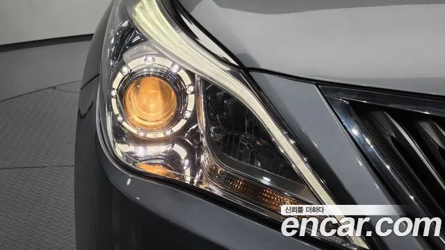 Hyundai Grandeur 2015 thumb 5