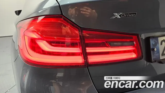 BMW 5 серии 2018 thumb 7