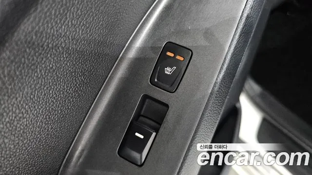 Kia K3 2012 thumb 4
