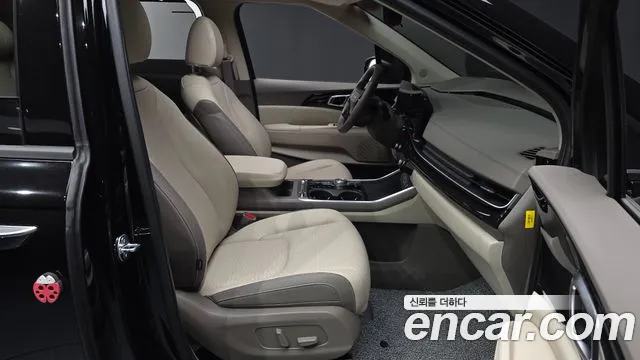 Kia Carnival 2025 thumb 9