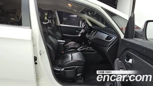 Kia Carens 2013 thumb 12
