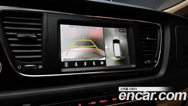 Kia Carnival 2019 thumb 12