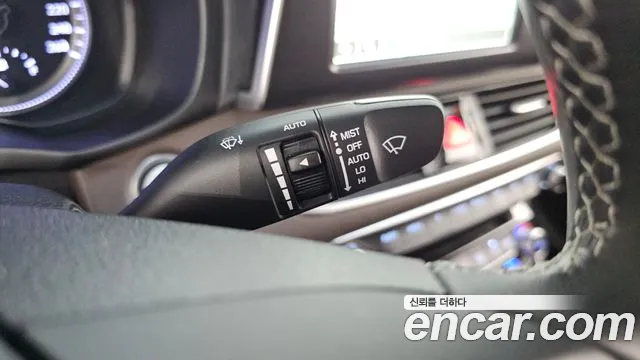 Hyundai Grandeur 2017 thumb 5