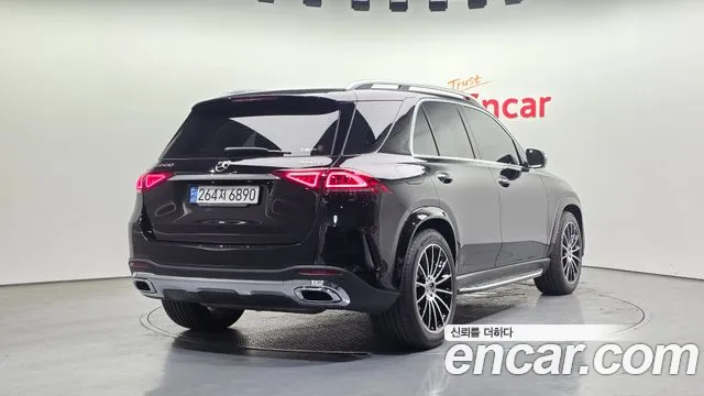 Mercedes-Benz E-Класс 2022 thumb 5