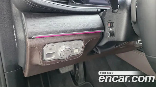 Mercedes-Benz E-Класс 2022 thumb 9