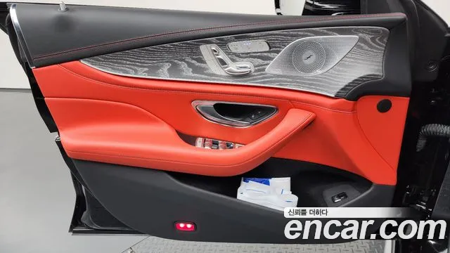 Mercedes-Benz AMG GT 2024 thumb 6