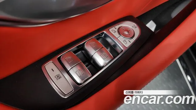 Mercedes-Benz AMG GT 2024 thumb 7
