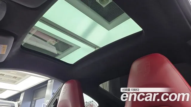 Porsche 911 2019 thumb 8