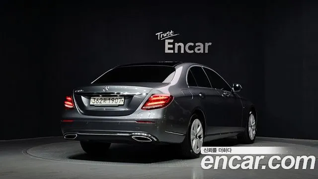 Mercedes-Benz E-Класс 2019 thumb 9