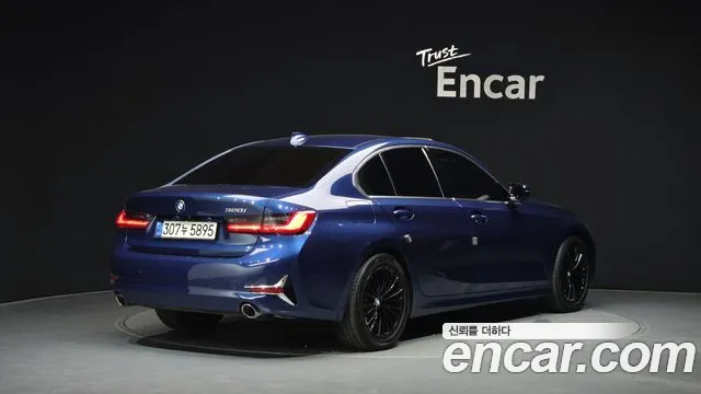 BMW 3 серии 2021 thumb 12