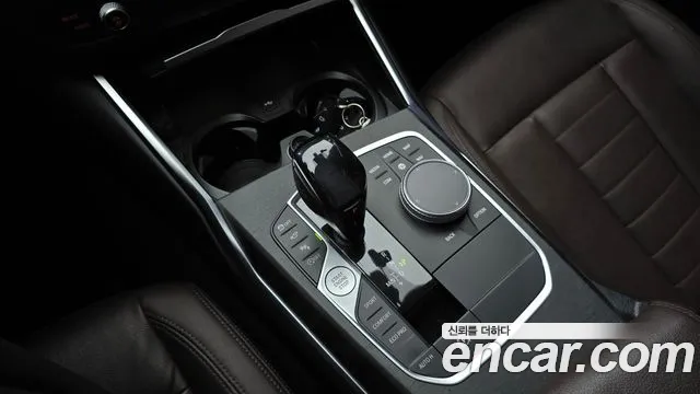 BMW 3 серии 2021 thumb 11