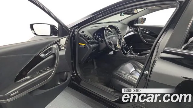 Hyundai Grandeur 2012 thumb 6