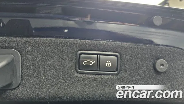 Genesis G70 2019 thumb 4