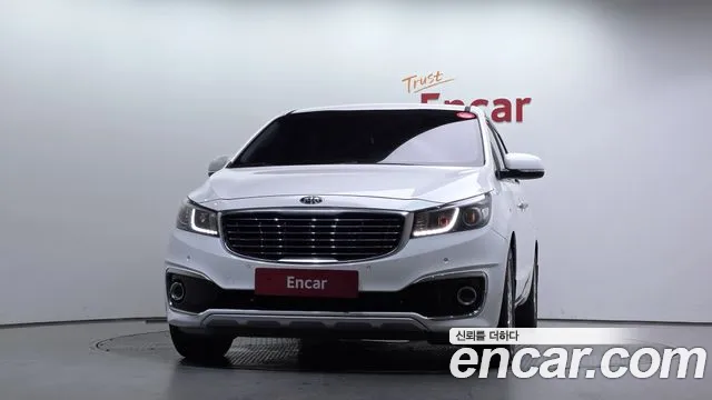 Kia Carnival 2015 thumb 9