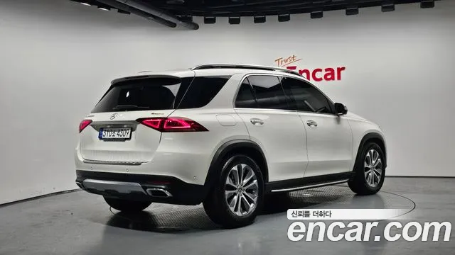 Mercedes-Benz E-Класс 2022 thumb 7