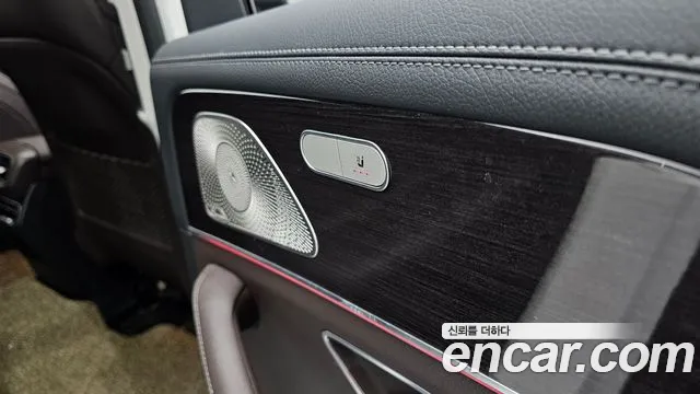 Mercedes-Benz E-Класс 2022 thumb 12
