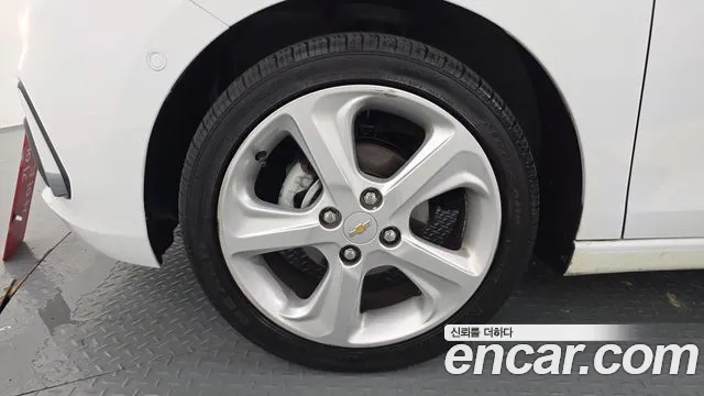 Chevrolet Spark 2016 thumb 6