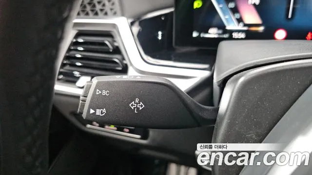 BMW X7 2024 thumb 3