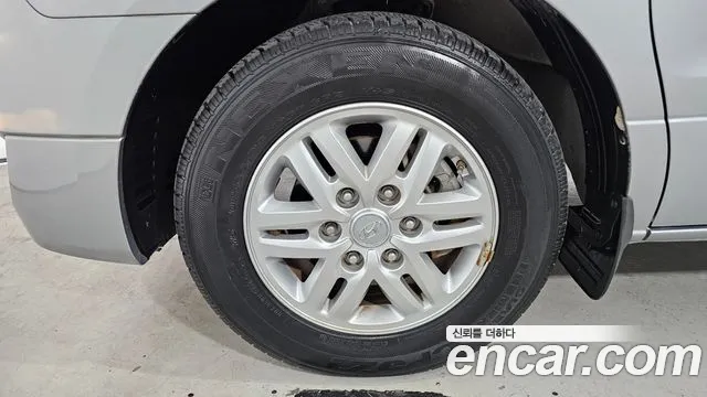 Hyundai Staria 2016 thumb 3