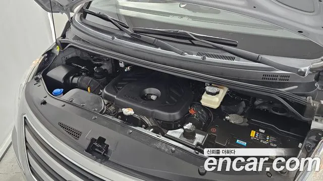 Hyundai Staria 2016 thumb 9