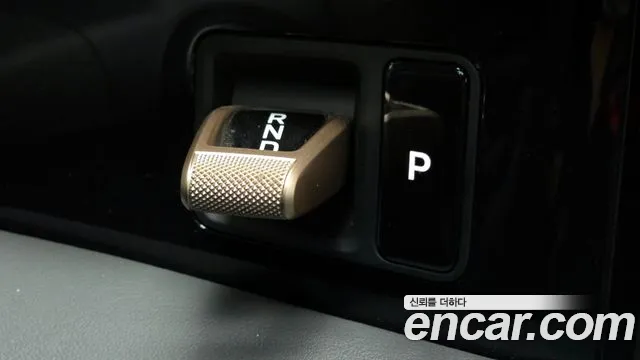 Porsche Taycan 2021 thumb 5