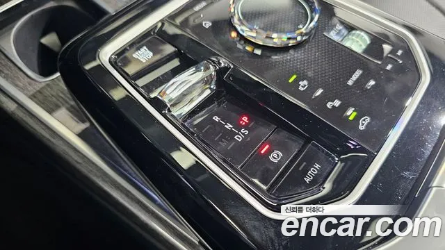 BMW 7 серии 2025 thumb 12