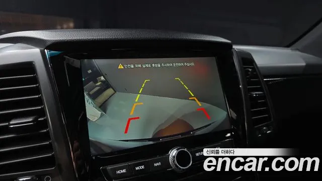KGM Rexton 2021 thumb 10