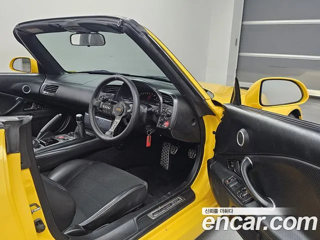 Honda S2000 2002 thumb 6